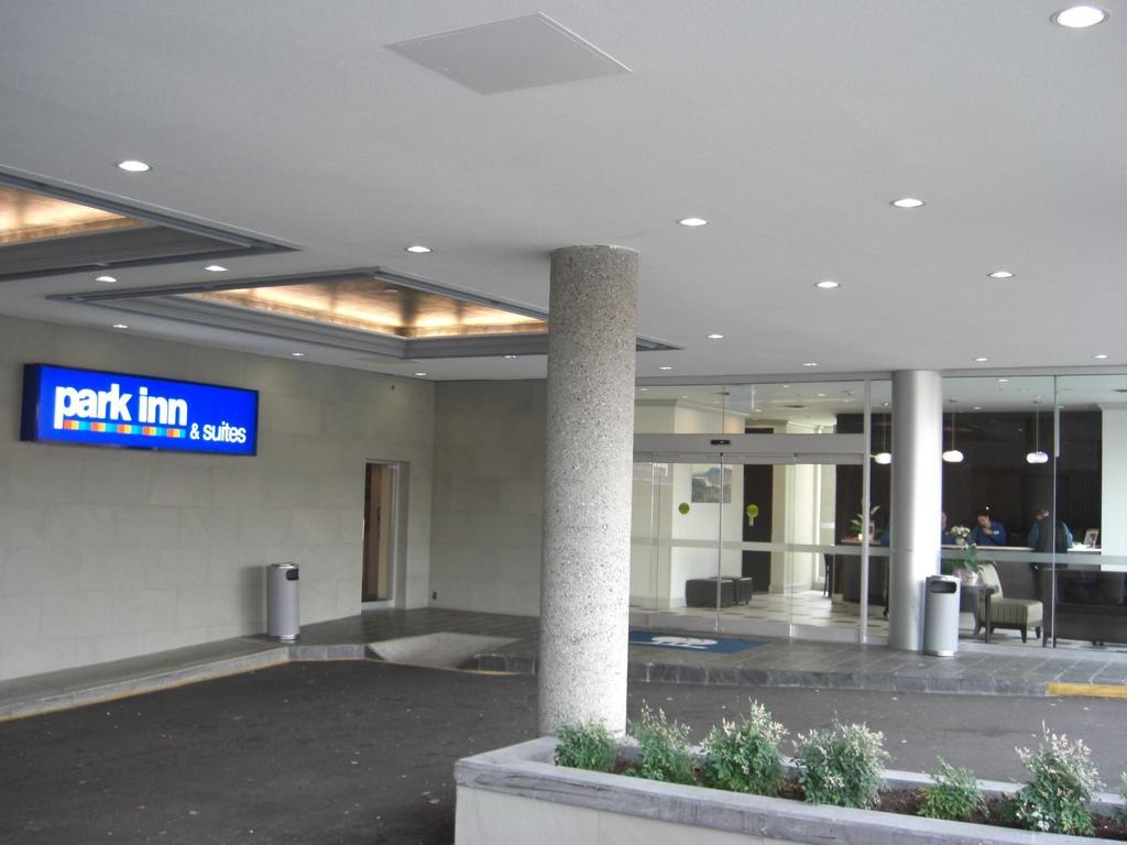 Park Inn & Suites By Radisson Vancouver Exteriér fotografie