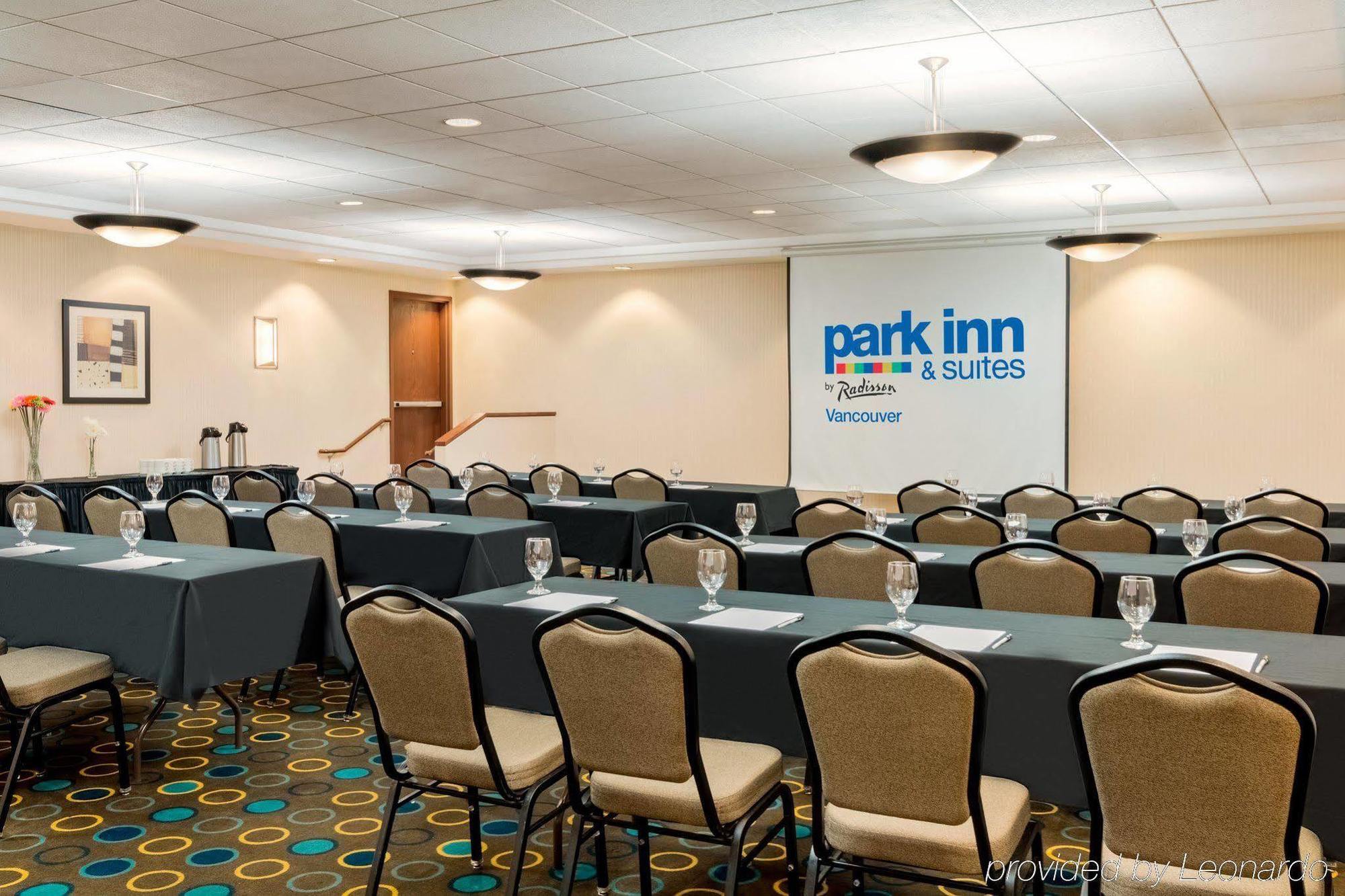 Park Inn & Suites By Radisson Vancouver Exteriér fotografie