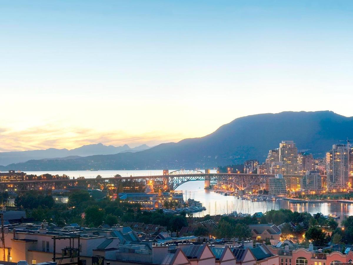 Park Inn & Suites By Radisson Vancouver Exteriér fotografie